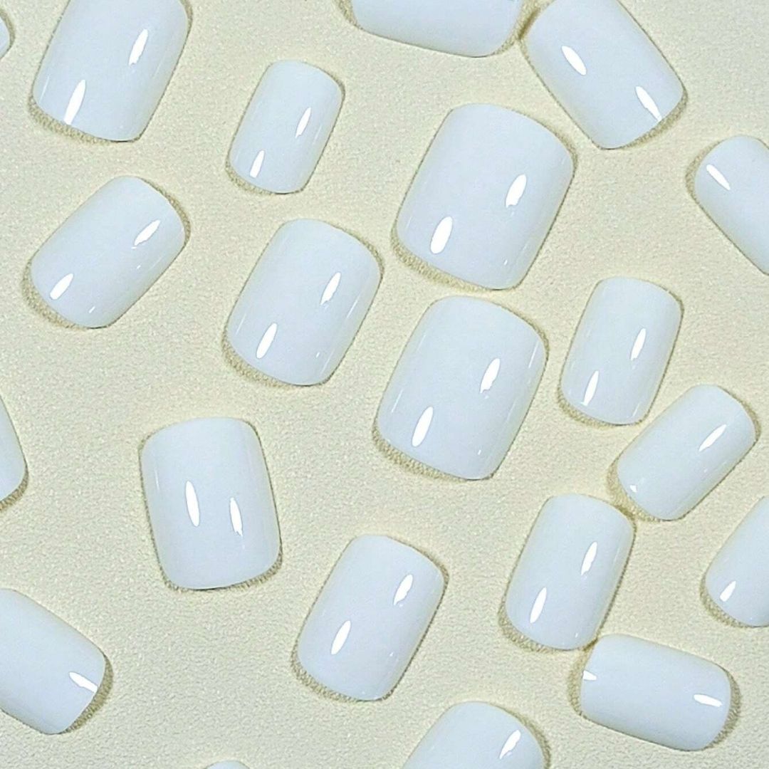 GUAPÀ® Plaknagels | 24 stuks valse nagels | Wit