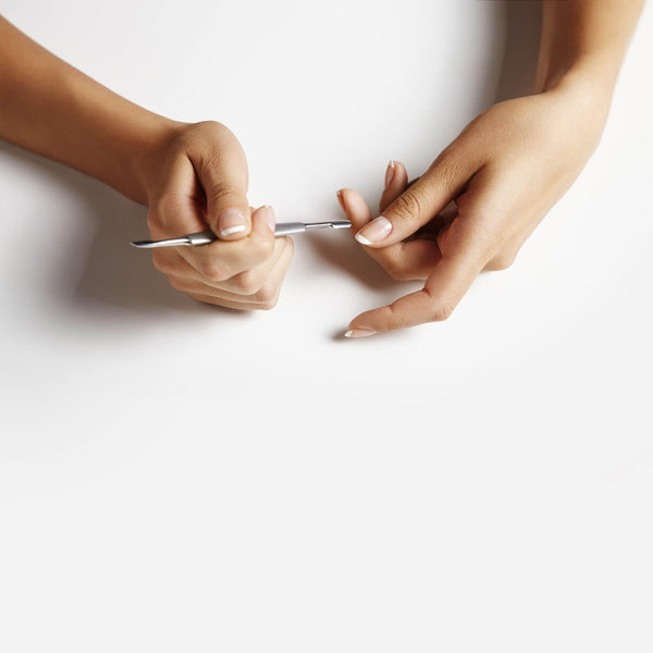 Hoe verzorg je zelf de nagelriemen? - Gio Cosmetics