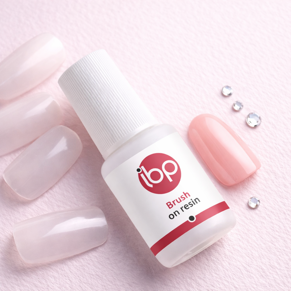 Alles over nagellijm: waarom, waarvoor en hoe gebruik je het?