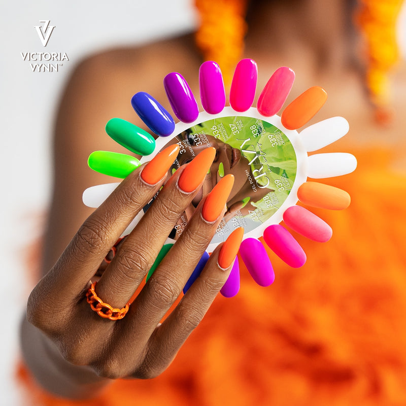 Victoria Vynn™ Salon Gel Polish | Gellak Frantic Rouge 338