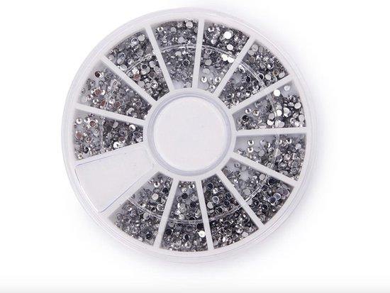 GUAPÀ - Nail Art Set met Glitters en Penselen voor het creëren van prachtige nagels - High Quality - 13 stuks - Gio Cosmetics