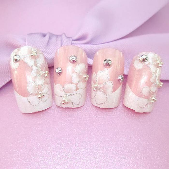 Plaknagels 24 stuks + lijm French Manicure Nail Art met bloem - Gio Cosmetics